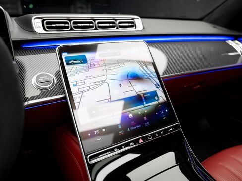 Used 2024 Mercedes-Benz S 63 AMG S image 55