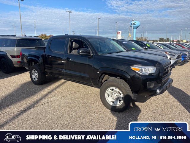 Certified 2023 Toyota Tacoma SR AWD/4WD image 1