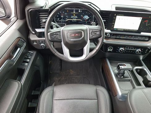 Certified 2023 GMC Sierra 1500 SLT w/ SLT Premium Package image 11