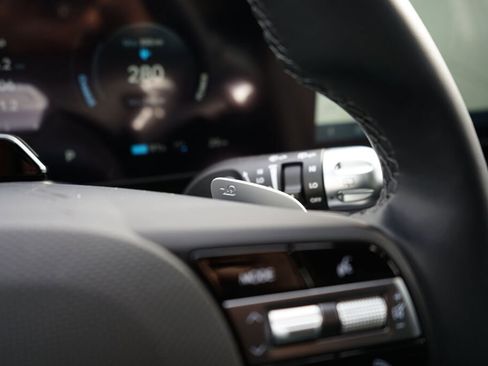 Certified 2025 Hyundai Ioniq 5 SEL image 21