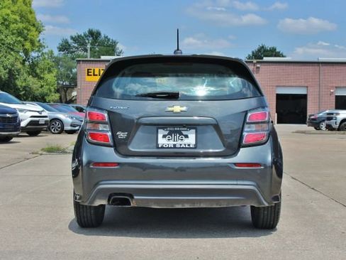 Used 2020 Chevrolet Sonic LT image 8