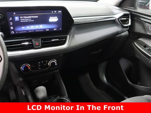 Used 2024 Chevrolet TrailBlazer LS w/ LS Convenience Package image 15