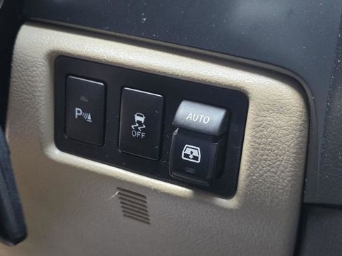 Used 2018 Toyota Sequoia Limited w/ Safety & Convenience Package RWD image 29
