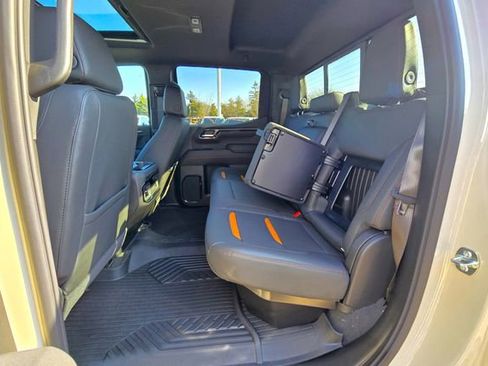 New 2026 GMC Sierra 1500 AT4 w/ AT4 Premium Package AWD/4WD image 12