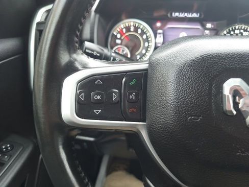 Used 2021 RAM 1500 Big Horn image 14