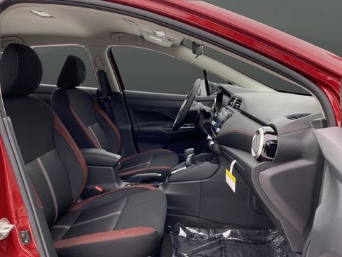 Certified 2025 Nissan Versa SR w/ Trunk Package image 25