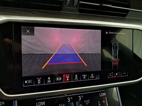 Used 2020 Audi S6 Premium Plus w/ S Sport Package image 29