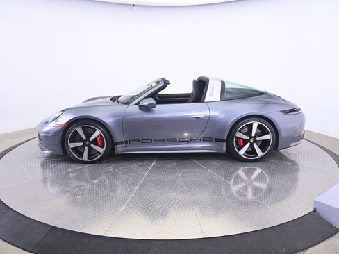 Certified 2026 Porsche 911 Targa 4S AWD/4WD image 2