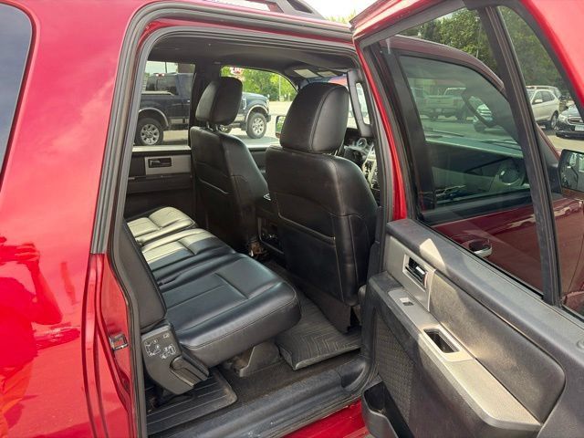 Used 2015 Ford Expedition EL XLT w/ Equipment Group 202A AWD/4WD image 20