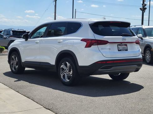 Used 2023 Hyundai Santa Fe SE FWD image 3
