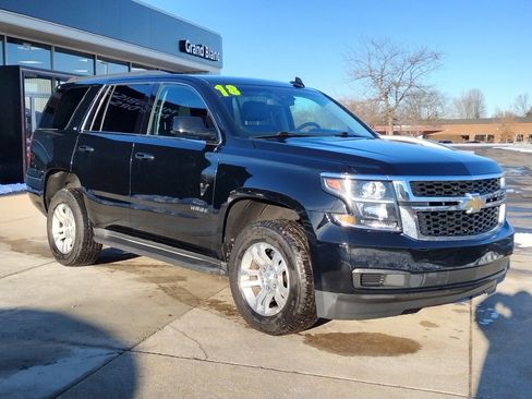 Used 2018 Chevrolet Tahoe LT image 15