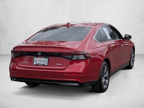 Used 2024 Honda Accord EX-L image 5