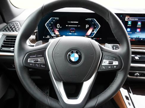Used 2026 BMW X5 xDrive40i image 18