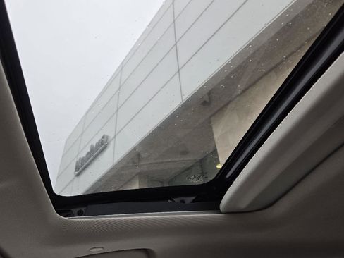 Used 2024 Honda CR-V EX-L image 25