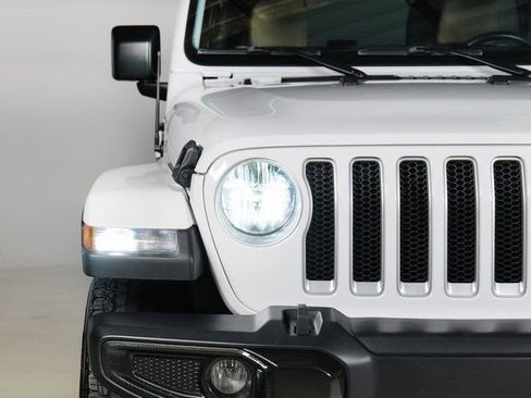 Used 2021 Jeep Wrangler Unlimited Sahara image 24