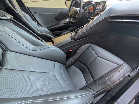 Used 2023 Chevrolet Corvette Stingray Coupe w/ Z51 Performance Package image 15