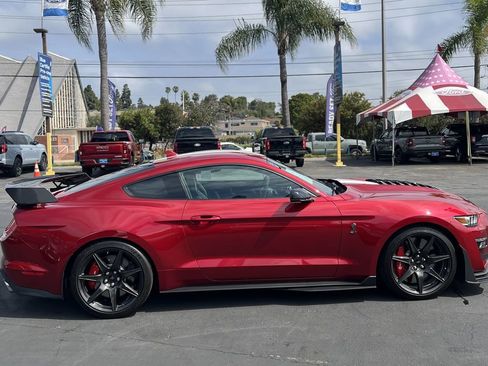 Used 2021 Ford Mustang Shelby GT500 w/ Carbon Fiber Track Pack image 7