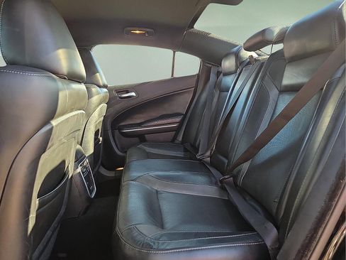 Used 2021 Dodge Charger SXT w/ Leather Interior Group image 10