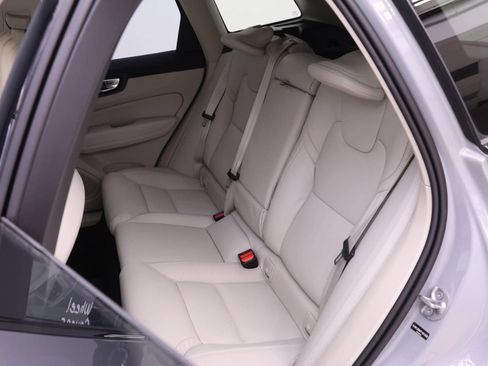 New 2026 Volvo XC60 B5 Ultra w/ Protection Package Premier image 11