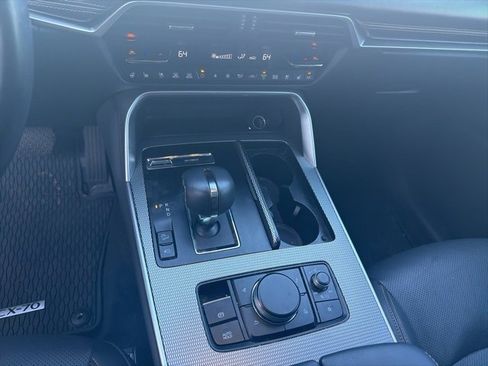 Used 2025 MAZDA CX-70 3.3 Turbo S w/ Premium Package image 13