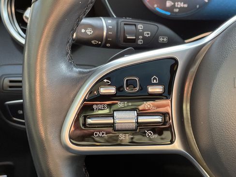 Certified 2022 Mercedes-Benz GLC 300 4MATIC image 28