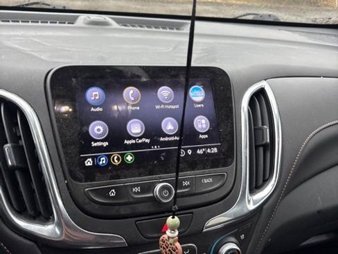 Used 2020 Chevrolet Equinox Premier image 8