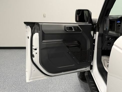 Certified 2024 Ford Bronco Black Diamond AWD/4WD image 13
