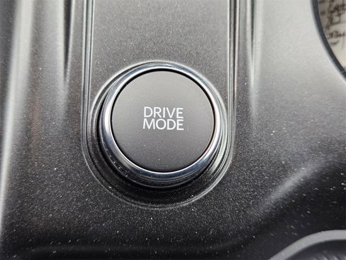 New 2025 Ford Explorer Active w/ Active Comfort Package image 16