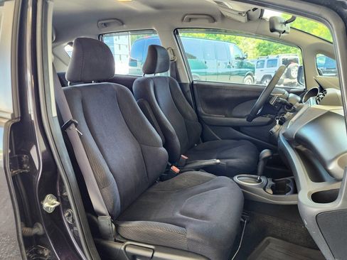 Used 2013 Honda Fit Sport image 4