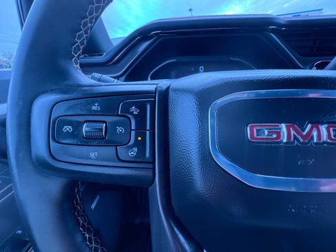 Used 2024 GMC Sierra 2500 AT4 w/ AT4 Preferred Package image 20