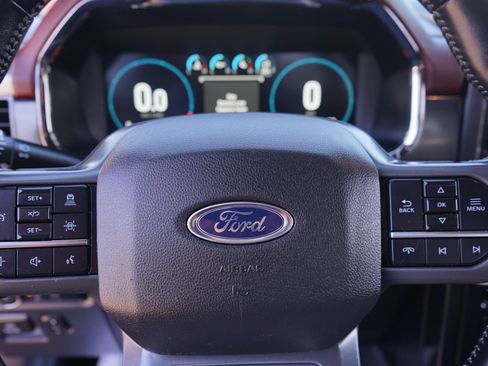 Used 2022 Ford F150 Lariat w/ Equipment Group 502A High AWD/4WD image 27