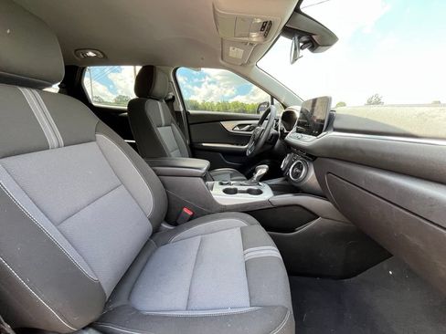 Used 2023 Chevrolet Blazer LT FWD image 28