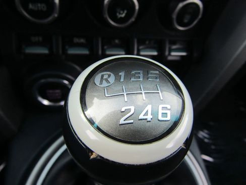 Used 2013 Subaru BRZ Limited image 20