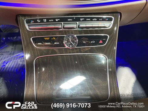 Used 2019 Mercedes-Benz E 300 w/ Premium 1 Package image 40