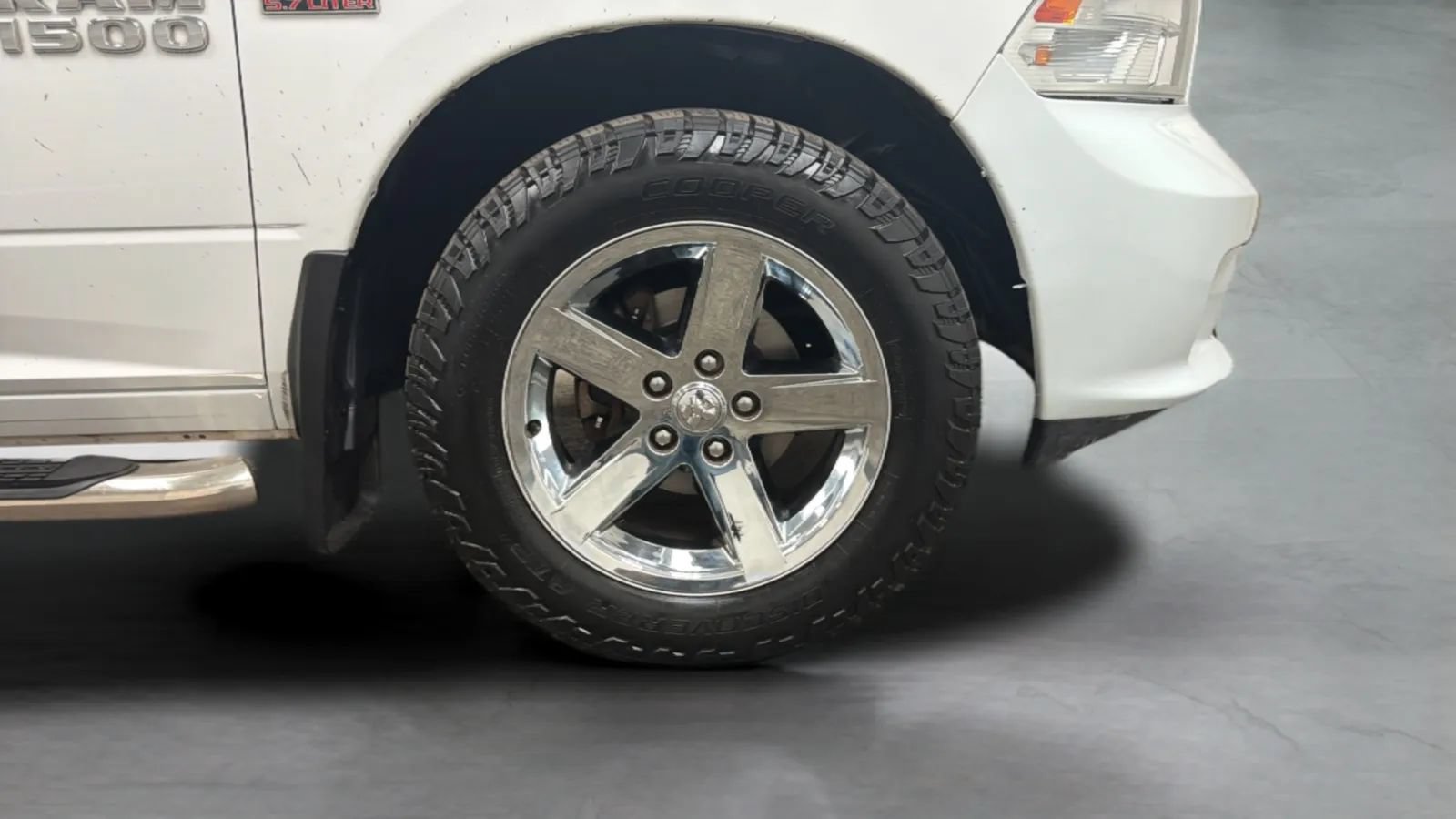 Used 2017 RAM 1500 Express w/ Express Value Package RWD image 23