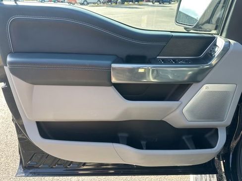 Used 2021 Ford F150 Limited image 26