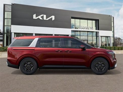 New 2026 Kia Carnival LXS image 8