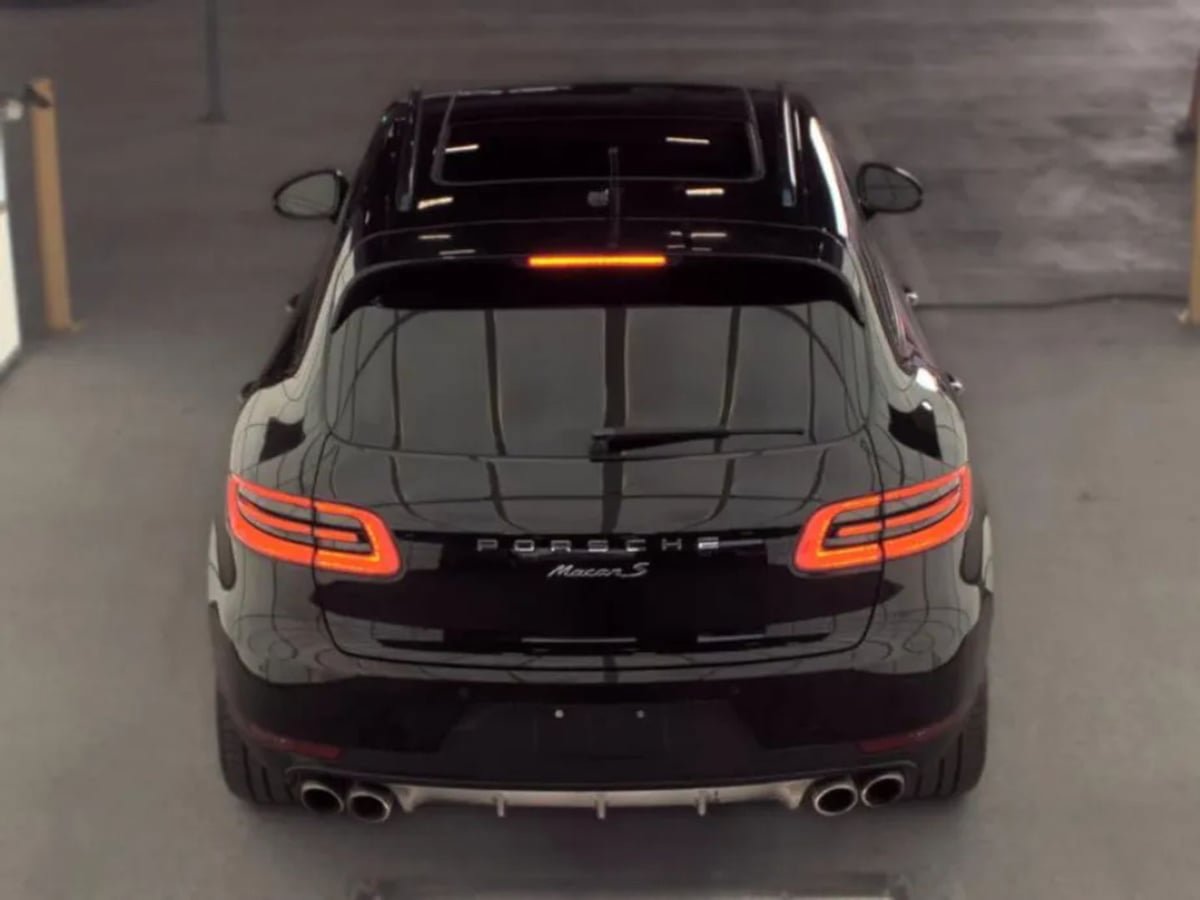 Used 2015 Porsche Macan S w/ Infotainment Package AWD/4WD image 5