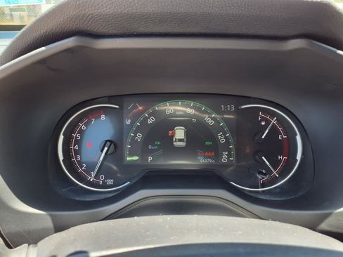 Certified 2025 Toyota RAV4 XLE w/ Convenience Package AWD/4WD image 19