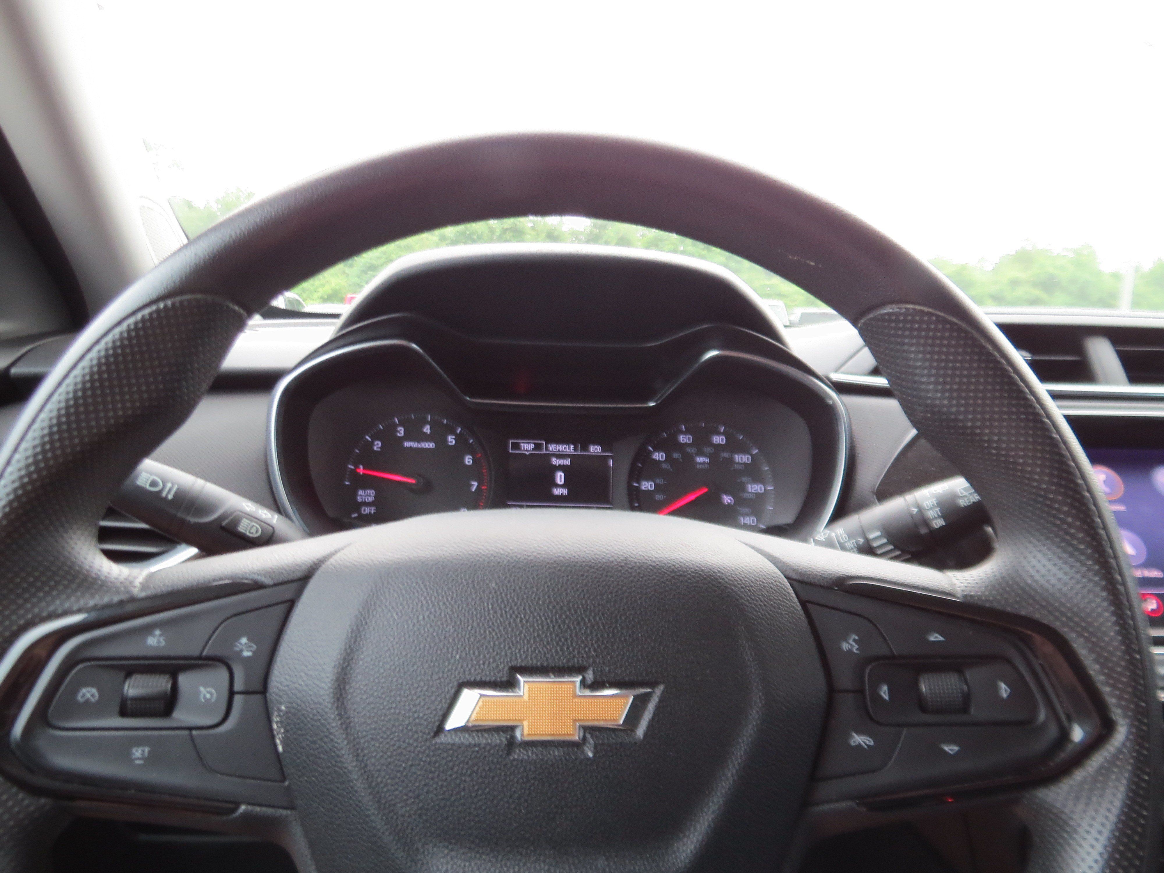Used 2022 Chevrolet TrailBlazer LT w/ Convenience Package FWD image 20