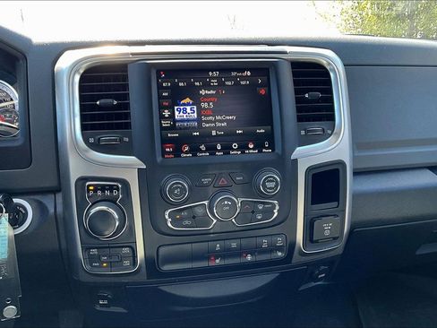 Used 2018 RAM 1500 Big Horn AWD/4WD image 15