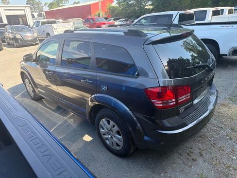 Used 2018 Dodge Journey SE FWD image 7