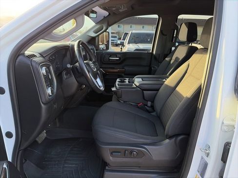 Used 2022 GMC Sierra 2500 SLE w/ SLE Value Package; image 13