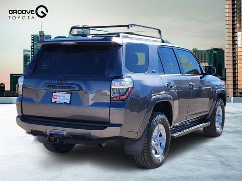 Used 2020 Toyota 4Runner SR5 image 7