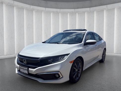 Used 2020 Honda Civic EX image 1