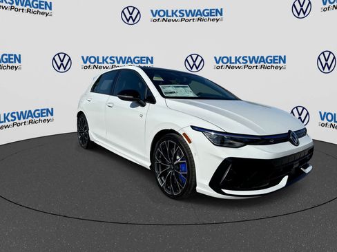 Used 2026 Volkswagen Golf AWD/4WD image 16