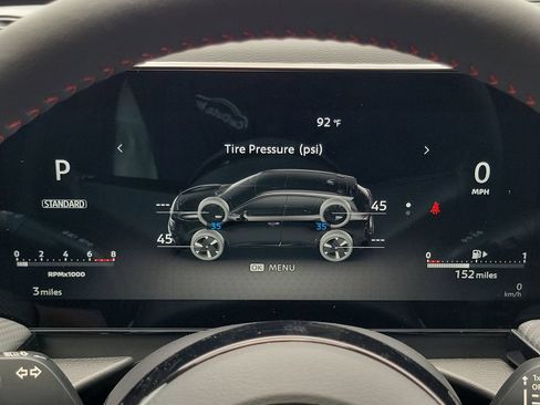 New 2026 Nissan Kicks SR AWD/4WD image 24