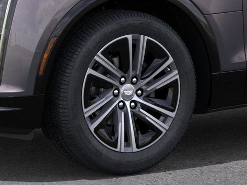 New 2026 Cadillac Lyriq Luxury image 9