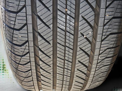 Used 2025 Mercedes-Benz GLB 250 image 24