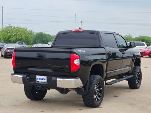 Used 2020 Toyota Tundra SR5 w/ SR5 Upgrade Package AWD/4WD image 4